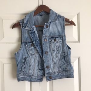 Light wash denim vest